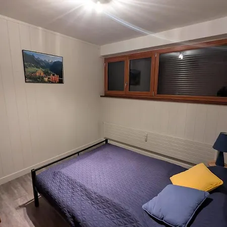 5 Personnes Avec Garage, Balcon Et Belle Vue