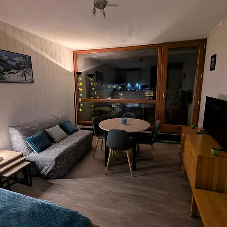 5 Personnes Avec Garage, Balcon Et Belle Vue * לה מן-דור