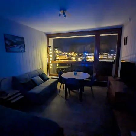 דירה 5 Personnes Avec Garage, Balcon Et Belle Vue *