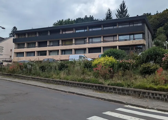 5 Personnes Avec Garage, Balcon Et Belle Vue